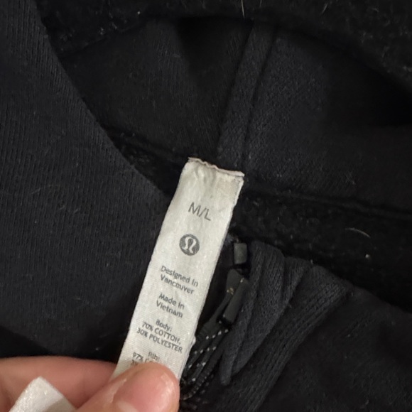 Black Lululemon Hooded scuba - Picture 4 of 4